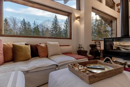 Chalet des Eaux Rousses -Renove -Prive - Vues 360 Mont Blanc