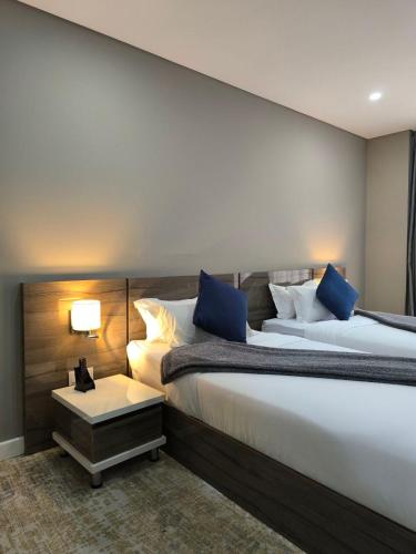 Polana Plaza Hotelにあるベッド