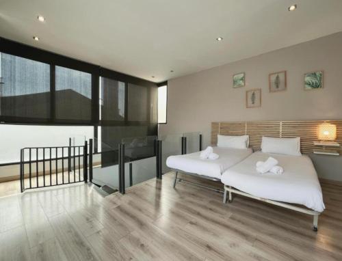 Penthouse with amazing terrace, 9p 3bd