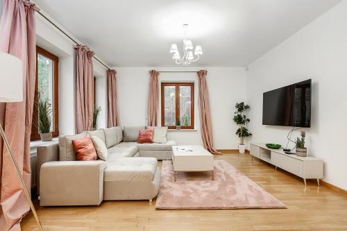 Lumina amazing house in Warsaw