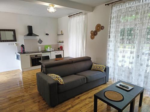 Η κουζίνα ή μικρή κουζίνα στο L'appartement du parc