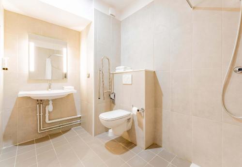 Koupelna v ubytování B&B HOTEL Le Touquet