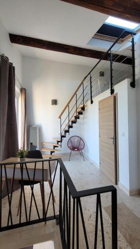 Gambar di galeri bagi Appartement dans Mas Provencal di Arles