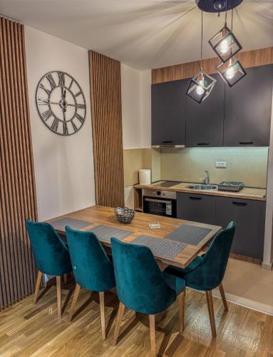 Η κουζίνα ή μικρή κουζίνα στο Zlatibor apartmani President X
