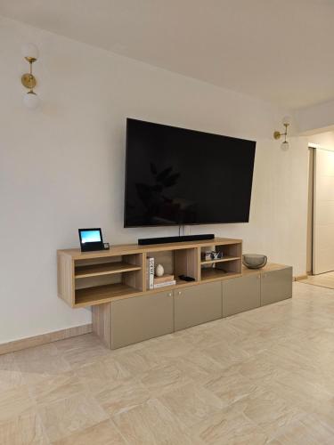 Luxury Apartment with Sauna in City Center