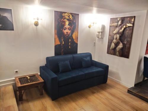 Χώρος καθιστικού στο Remarquable Studio