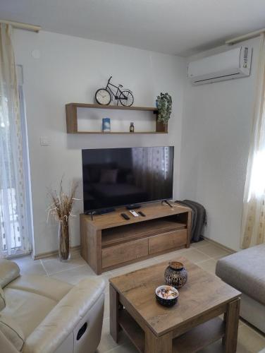 Apartments Miličević