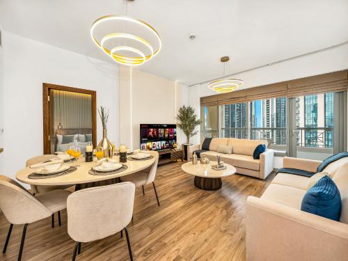 Royal Vista - Luxury 3BR Apartment at 29 Boulevard Tower - Downtown photo 3