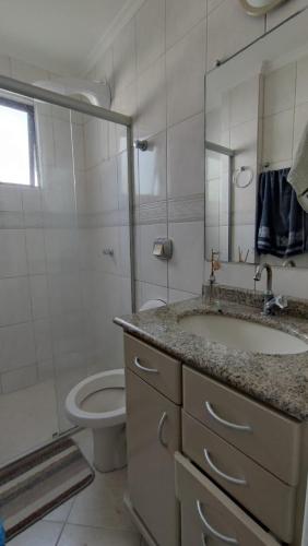 Koupelna v ubytování Apartamento no Coração de Bc, pertinho da Praia