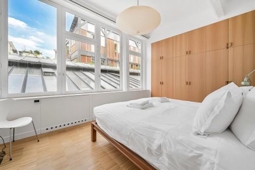145 sq meter Loft with AC