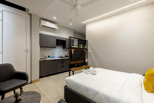 Η κουζίνα ή μικρή κουζίνα στο Hotel Imperial Stayz Sector 51