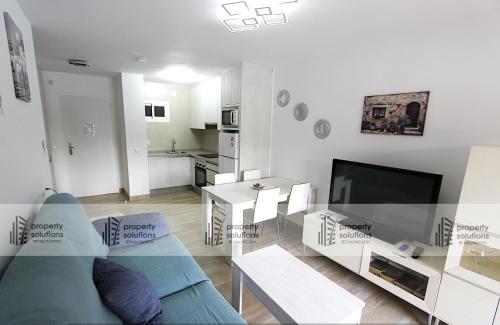 36 Júpiter Apartamento - Vista al jardín y la piscina - Excelente wifi
