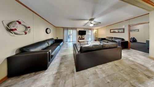 صورة لـ Island Club #98 في بوت-إن-باي