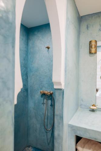 Salle de bains dans l'établissement Riad ANYSSA