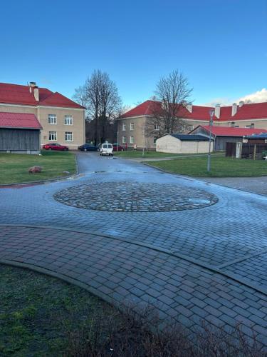 Ēka, kurā atrodas dzīvoklis