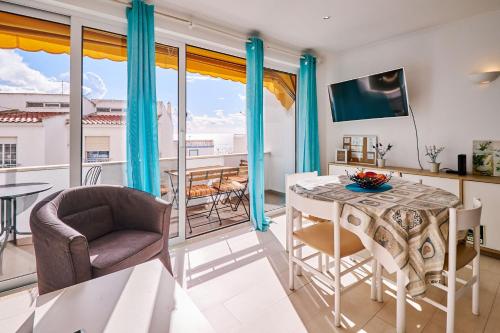 Apartment Monaco mit Pool
