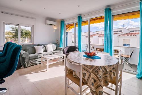 Apartment Monaco mit Pool