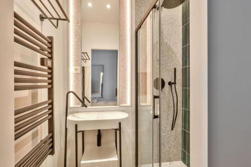 Luxe et Architecture au Centre de Paris pour 6 Pers