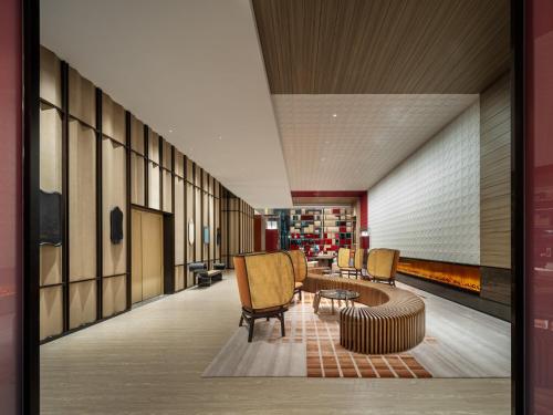 Ruang duduk di Hotel Indigo Changsha Meixi Lake