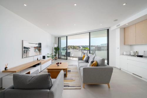 Beleza - Luxury Ocean View Central Condo near Beach