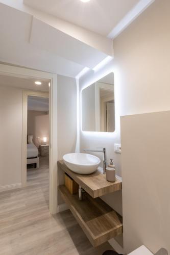Bianca - Roby - Paolo Apartments by Mamo Florence photo 32