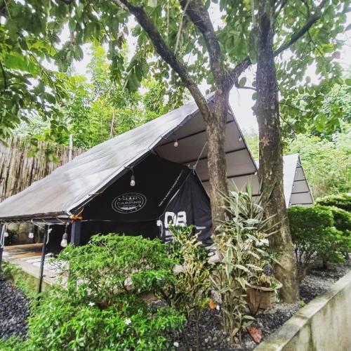 Zahrada ubytování The Backyard Glamp - Exclusive Glamourous Camp