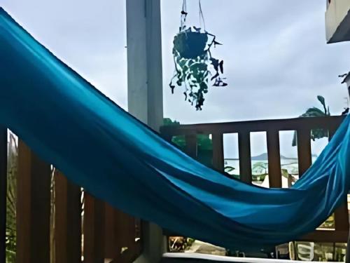 Balkón nebo terasa v ubytování Entre a Mata Atlântida e o mar, quase pé na areia