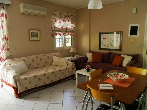 Το Κουκλάκι της Παναγιώτας - Panagiota's Dollhouse