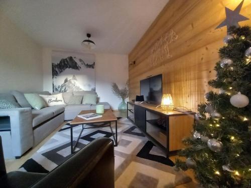 Photo de la galerie de l'établissement LE ZÈDÈL - Duplex 100m2 vue montagne, au cœur de la Savoie, au pied des stations de ski, à Aigueblanche