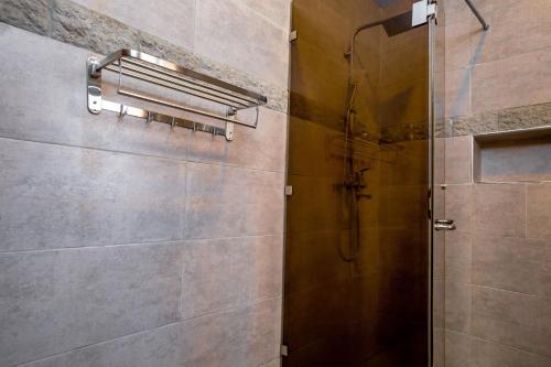 Ein Badezimmer in der Unterkunft Koyo Shortlet