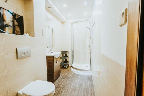 Kúpeľňa v ubytovaní VisitZakopane - Janosik Apartment