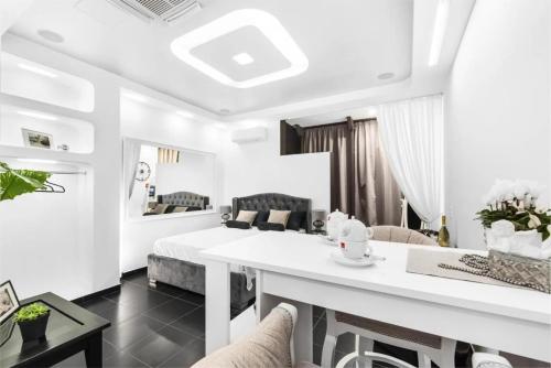 Modern Studio Apartment Noyan