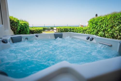 Casa Elegancia - Beach Paradise