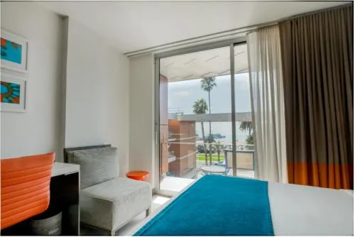 Shore Hotel photo 9