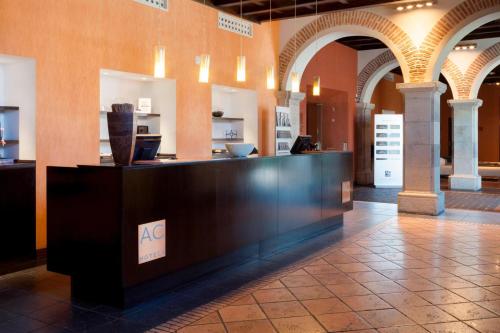 Vstupní hala nebo recepce v ubytování AC Hotel Palacio de Santa Ana by Marriott