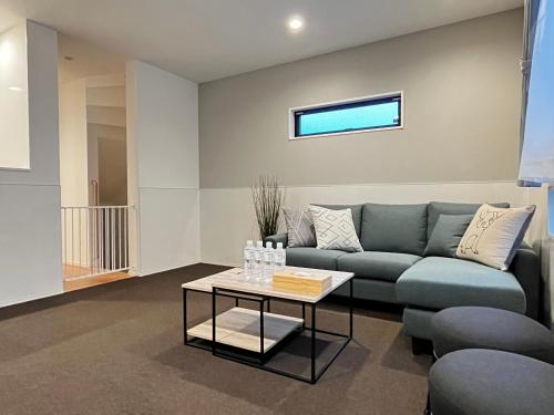 Un lugar para sentarse en Casa Stella 10 by Liaison