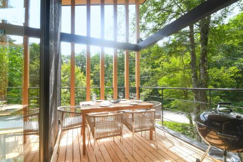 Iora - Japandi style luxury chalet