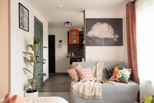 Гостиная зона в Green Garden & Private Parking Apartments with Playground