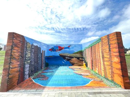 Bazén v ubytování 澎湖藍海會館Blue Ocean Inn Penghu nebo v jeho okolí