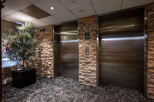 Hampton Inn by Hilton San Diego - Kearny Mesa Image