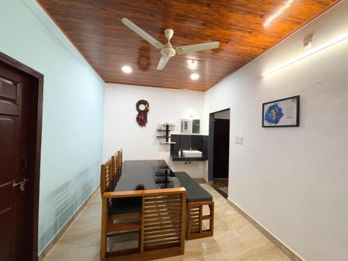 Nhà bếp/bếp nhỏ tại Riveria Eco-Village Munnar