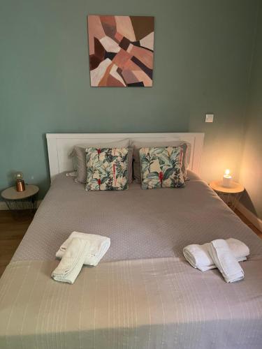 Postel nebo postele na pokoji v ubytování Ribeira Apartment