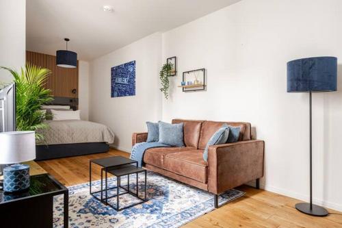 Posezení v ubytování Studio Loreley am Rhein, moderne & vollausgestatte 40qm, Küche, Netflix, WM