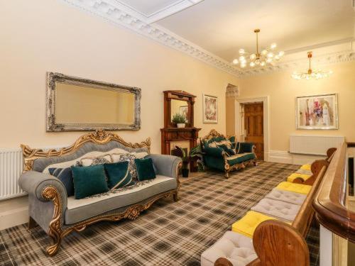 Gallery image of Plas Y Bryn Manor in Llanwnda