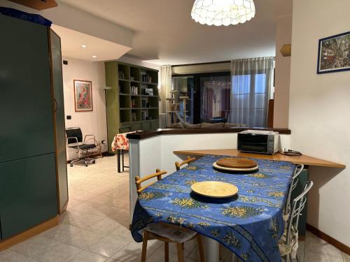Posezení v ubytování Accogliente Stanza Privata con Bagno Privato - Daniele's House