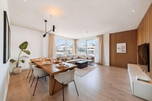 Jardines De Guadaiza Luxury Penthouse Rooftop Pool Bbq