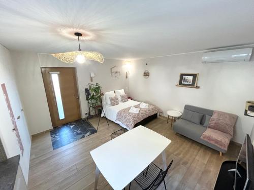 Photo de la galerie de l'établissement Chez Flo - Clim Parking - GLG Savoie, à Saint-Pierre-dʼAlbigny