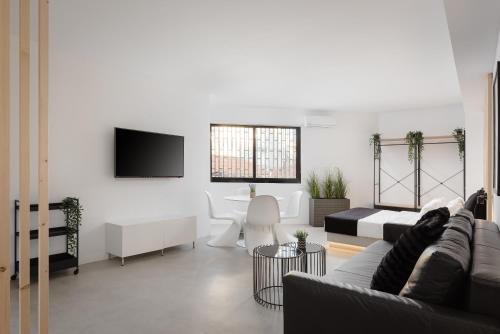Syntagma Serenity Suites