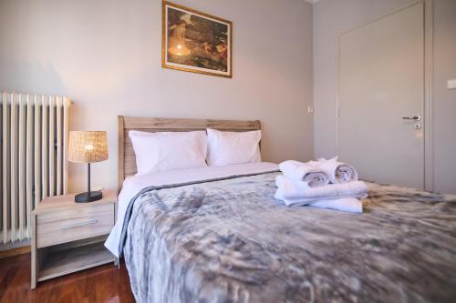 City Center 2-BR Apartment in Mytilene