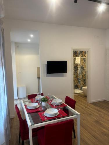 My Rhome Apart 1